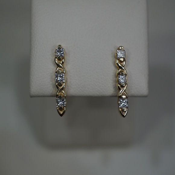 14KY Gold & Genuine Princess cut Diamond Earrings